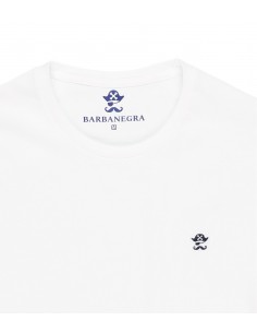 FLAT LAY CAMISETA CON...